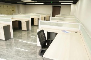 新葡京手机客户端股份总部办公环境