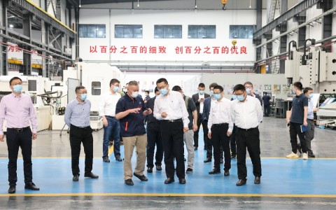 浙江省副省长卢山调研新葡京手机客户端股份